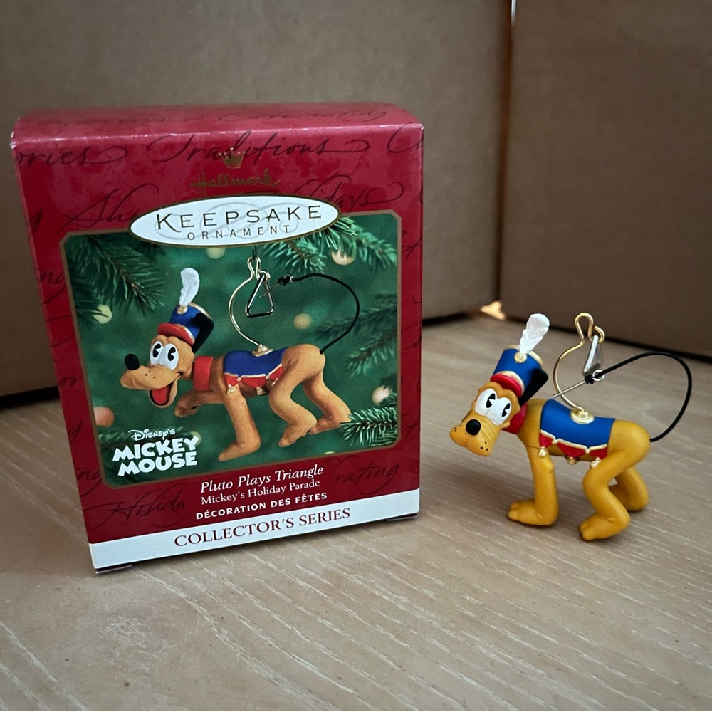 Hallmark Keepsake Ornament - Disney - Pluto Plays Triangle - 2001